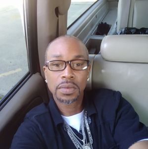 Meet your Posher, Julian